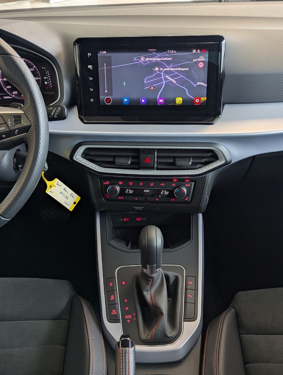 SEAT Arona 1.5 TSI DSG FR LED ACC Cam Dinamica AHK 18 - Image 17