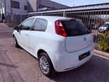 Fiat Punto 1.4 8V Dynamic Aut. HU NEU - Fiat Punto Gebrauchtwagen in München
