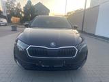 Skoda Octavia Combi 1.5 TSI mHEV 85 kW Essence - Skoda: Allradantrieb
