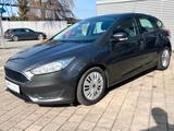 Ford Focus Lim. 1,5 TDCi Trend Automatik - Ford Focus: Tdci Trend