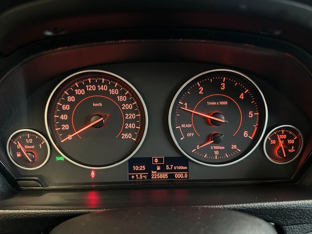 BMW 318 d Limousine *Klima*SHZ*Navi*PDC*Bi-Xenon*