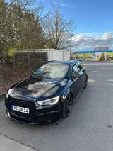 Audi S3 2.0 TFSI S tronic quattro Sportback - - Audi S3: Sportwagen