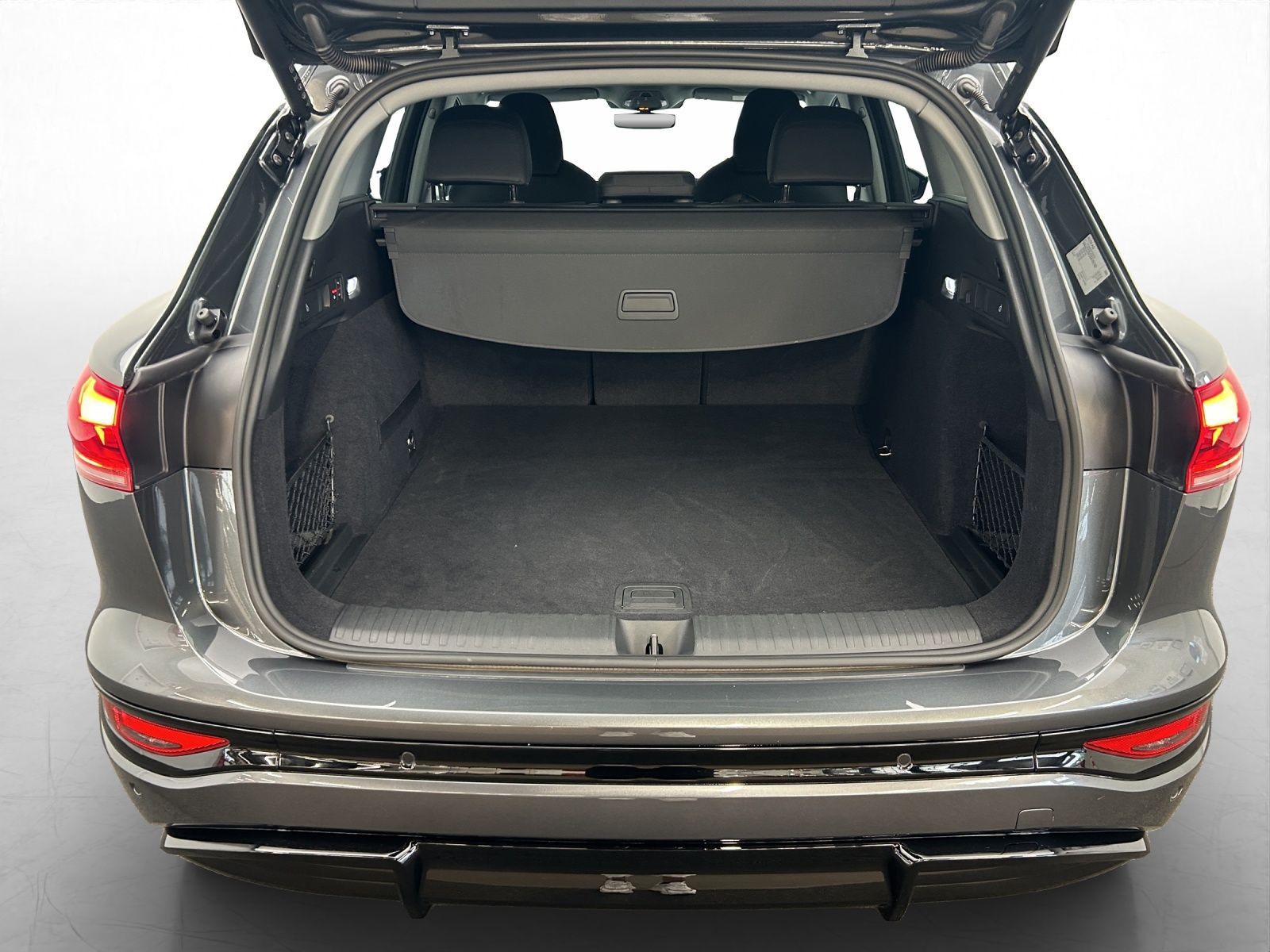 Audi Q6 e-tron - Bild 12