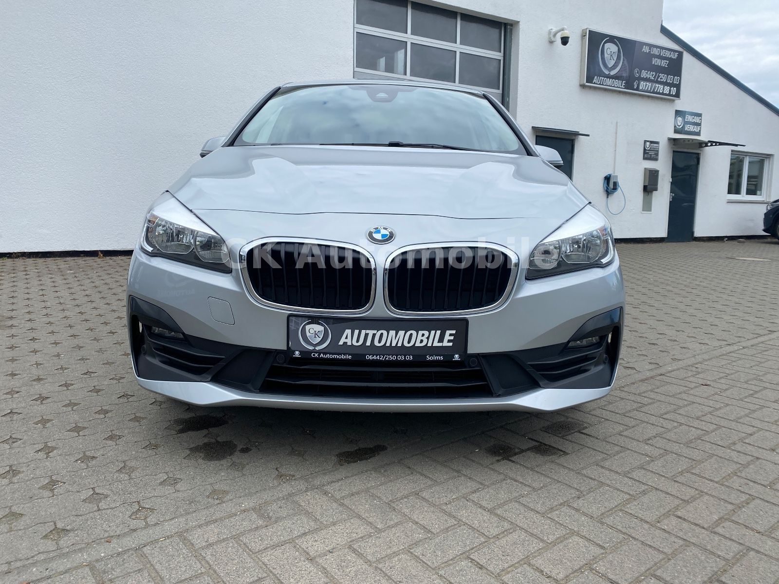Fahrzeugabbildung BMW 216 d Gran Tourer Advantage/Automatik/Navi/PDC