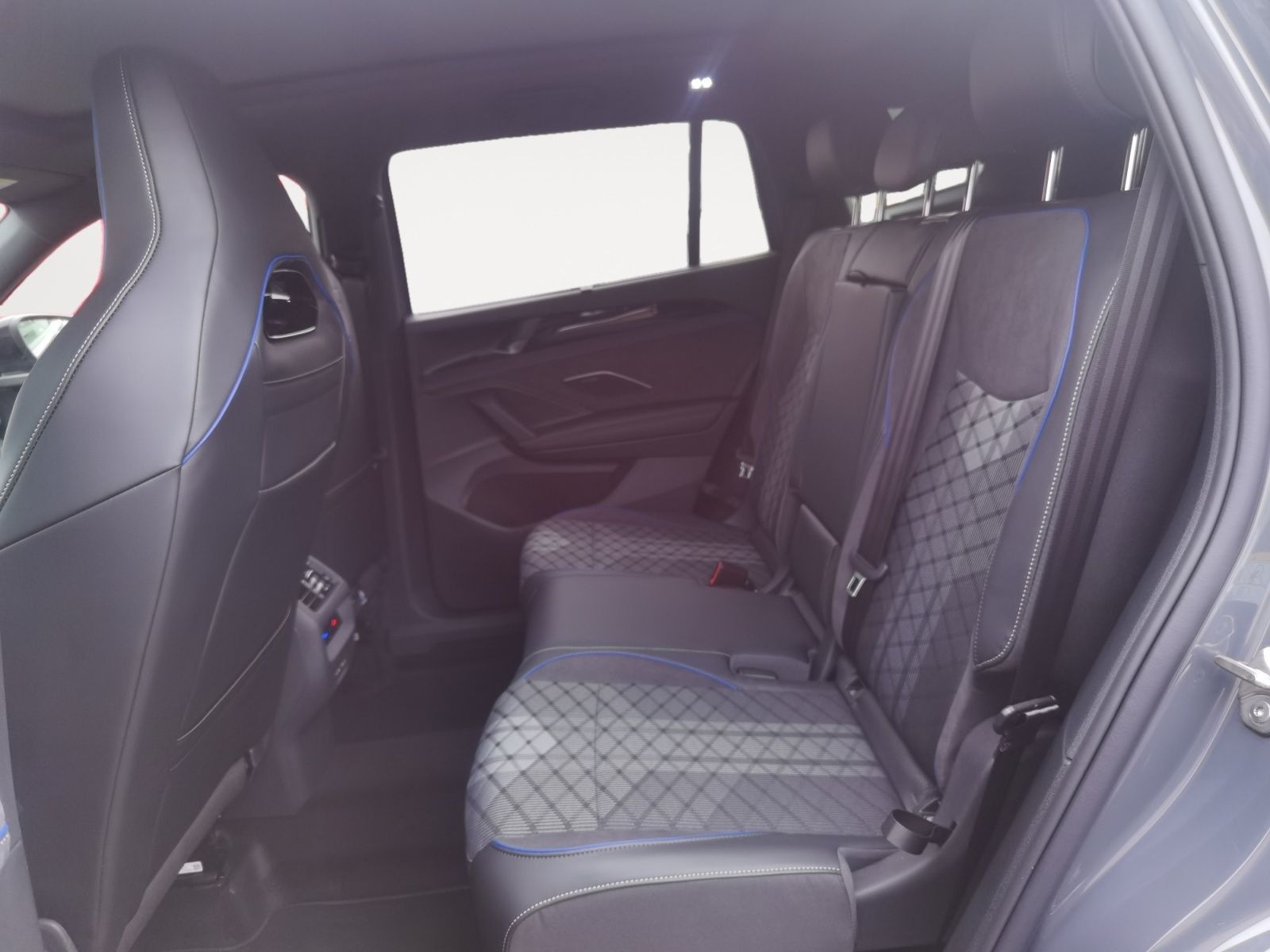 Volkswagen Tayron - Bild 14