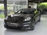 Porsche Panamera 4 S-ACC-BOSE-SPORT-CHRONO - Porsche Panamera aus 2011: 4s