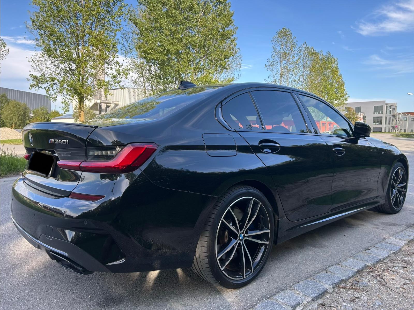 BMW DE Fahrzeug, M340i xDrive Automatic -