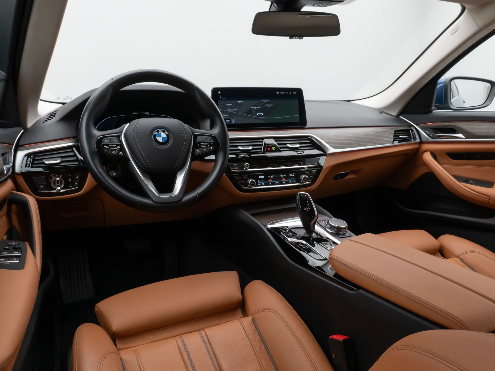 Fahrzeugabbildung BMW 530e Kamera Laser HUD DAB 4Klima ACC Komfortsitz
