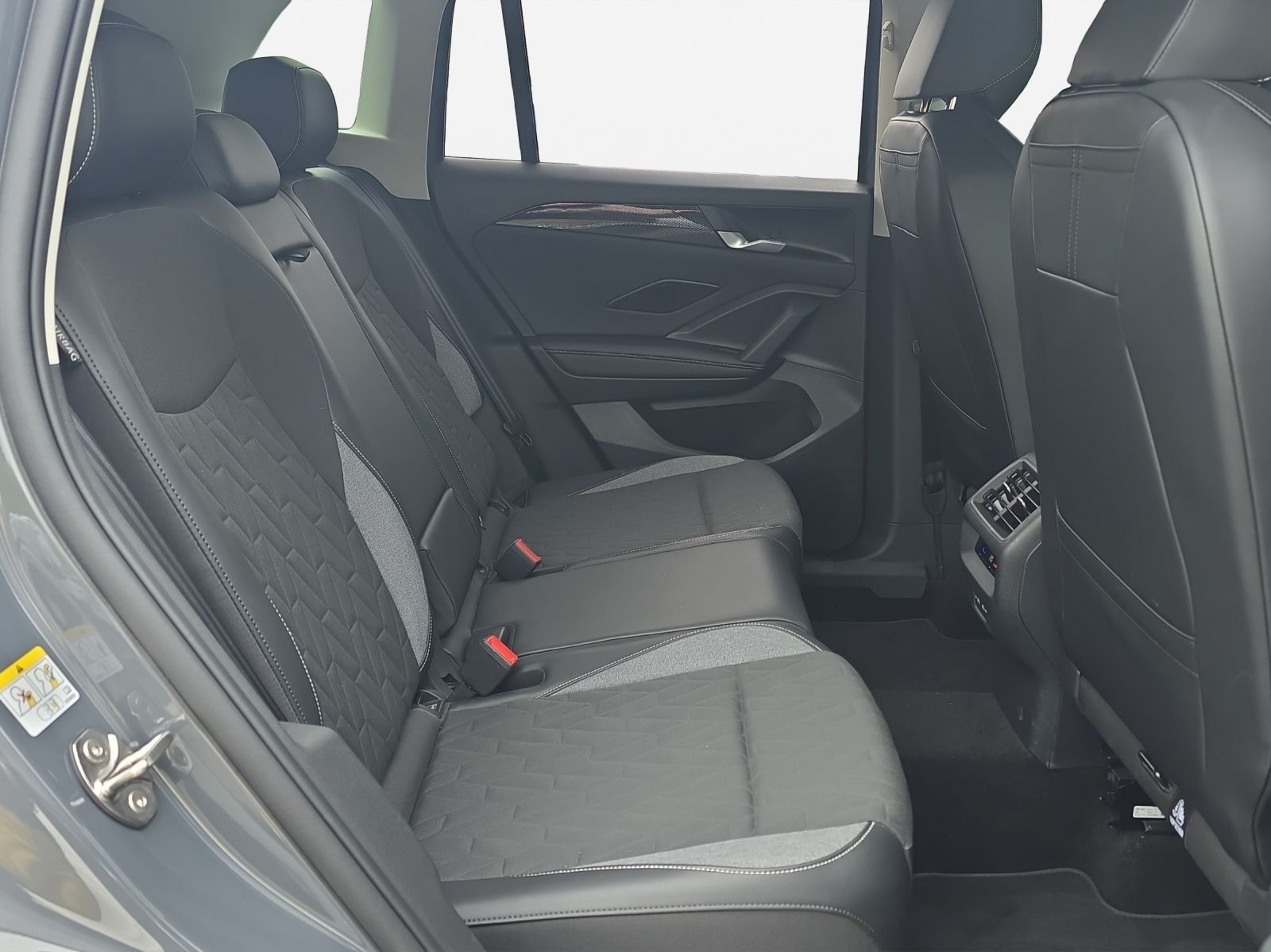 Volkswagen Tiguan - Bild 18