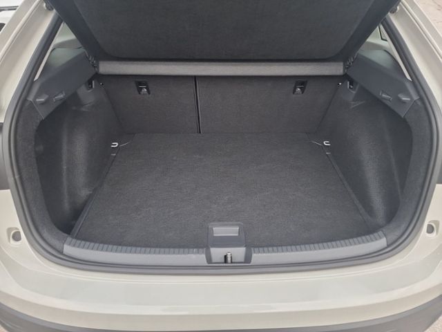 Fahrzeugabbildung Volkswagen Taigo 1.0 TSI MOVE KAMERA AHK NAVI ACC LED SHZ K
