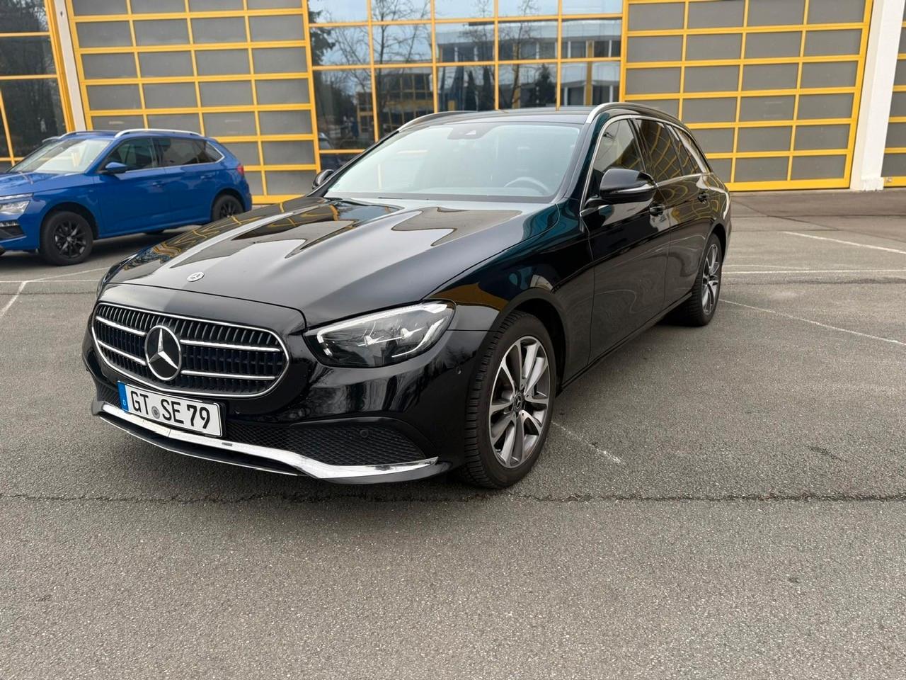 Mercedes-Benz E 300 E T-Modell E 300 de, AHK, SHZ