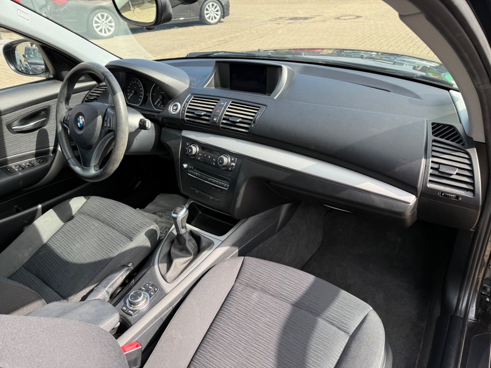 118 1 Limousine 118d*KLIMA*SCHECKHEFTGEPFLEGT