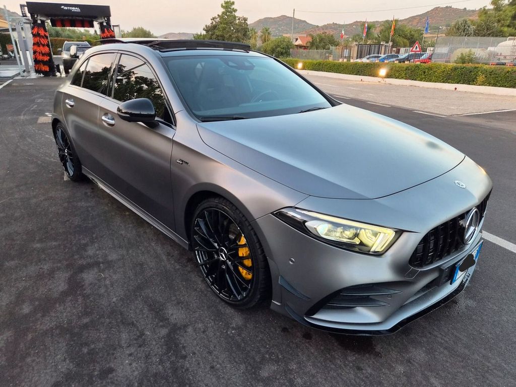 Image of Mercedes-Benz A 35 AMG