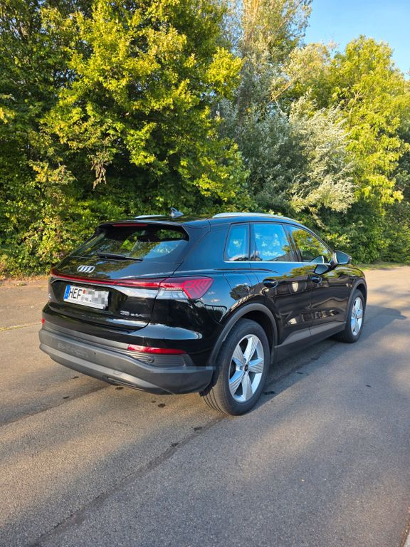 Image of Audi Q4 e-tron