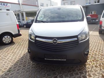 Opel Vivaro - 3