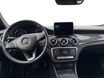 Mercedes GLA 200 - 5
