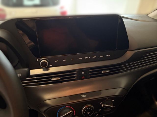 Fahrzeugabbildung Hyundai i20 Select Navi Apple CarPlay Android Auto Fahre