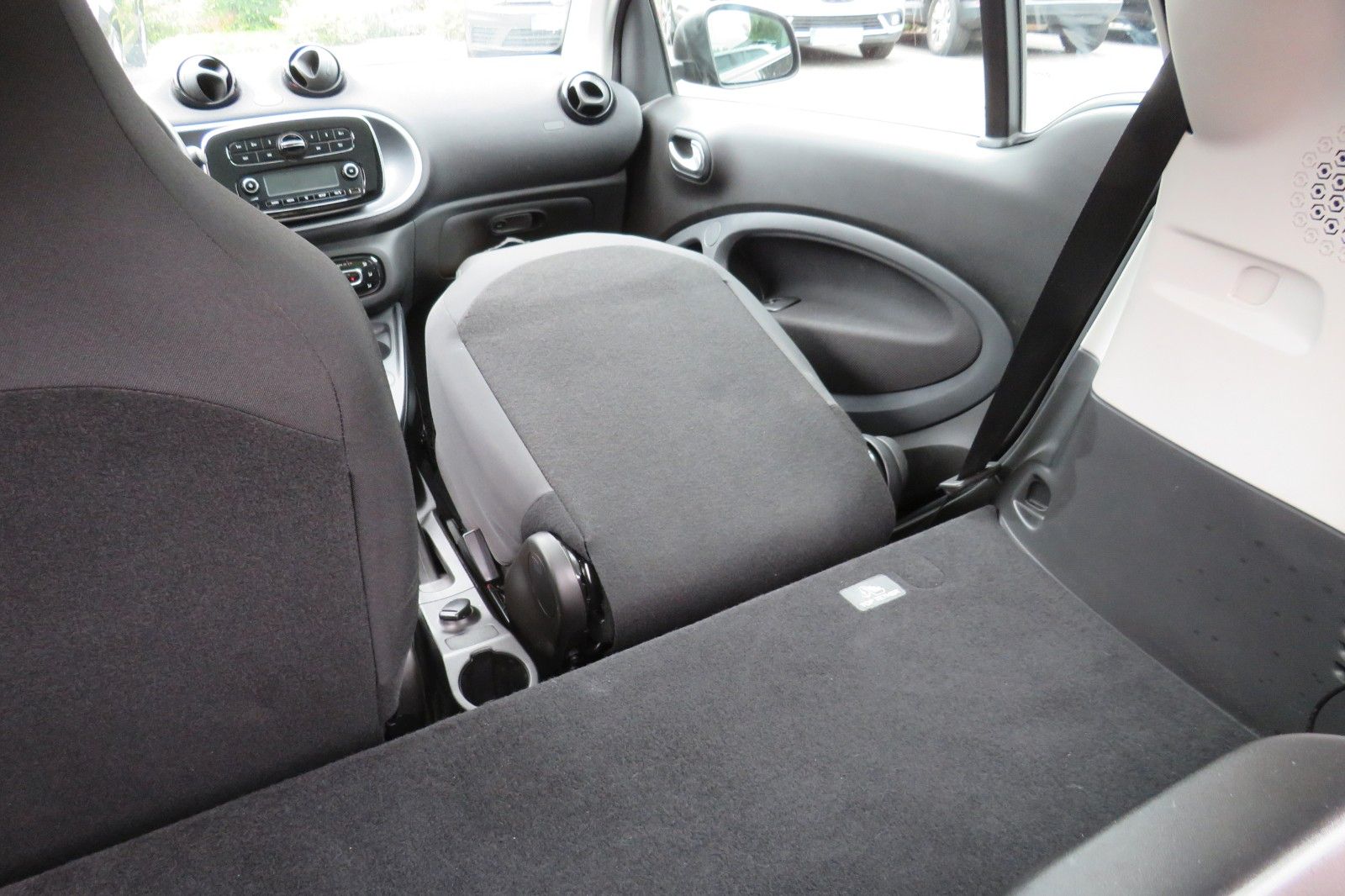 Fahrzeugabbildung Smart FOR TWO PASSION AUTOMATIK GLASDACH KLIMA ALU