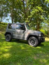 Suzuki Jimny 1.5 ALLGRIP Comfort+ 8f bereift 4 Sitzer - Suzuki Gebrauchtwagen von 2019