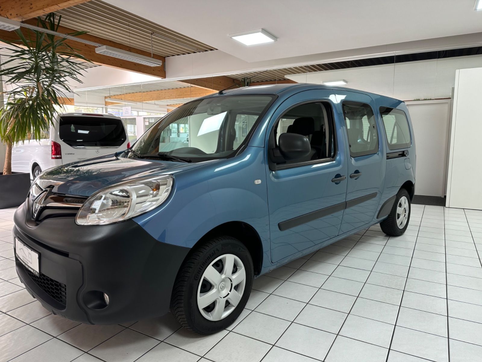 Fahrzeugabbildung Renault Kangoo *Grand*Klima*Maxi*7Sitzer*