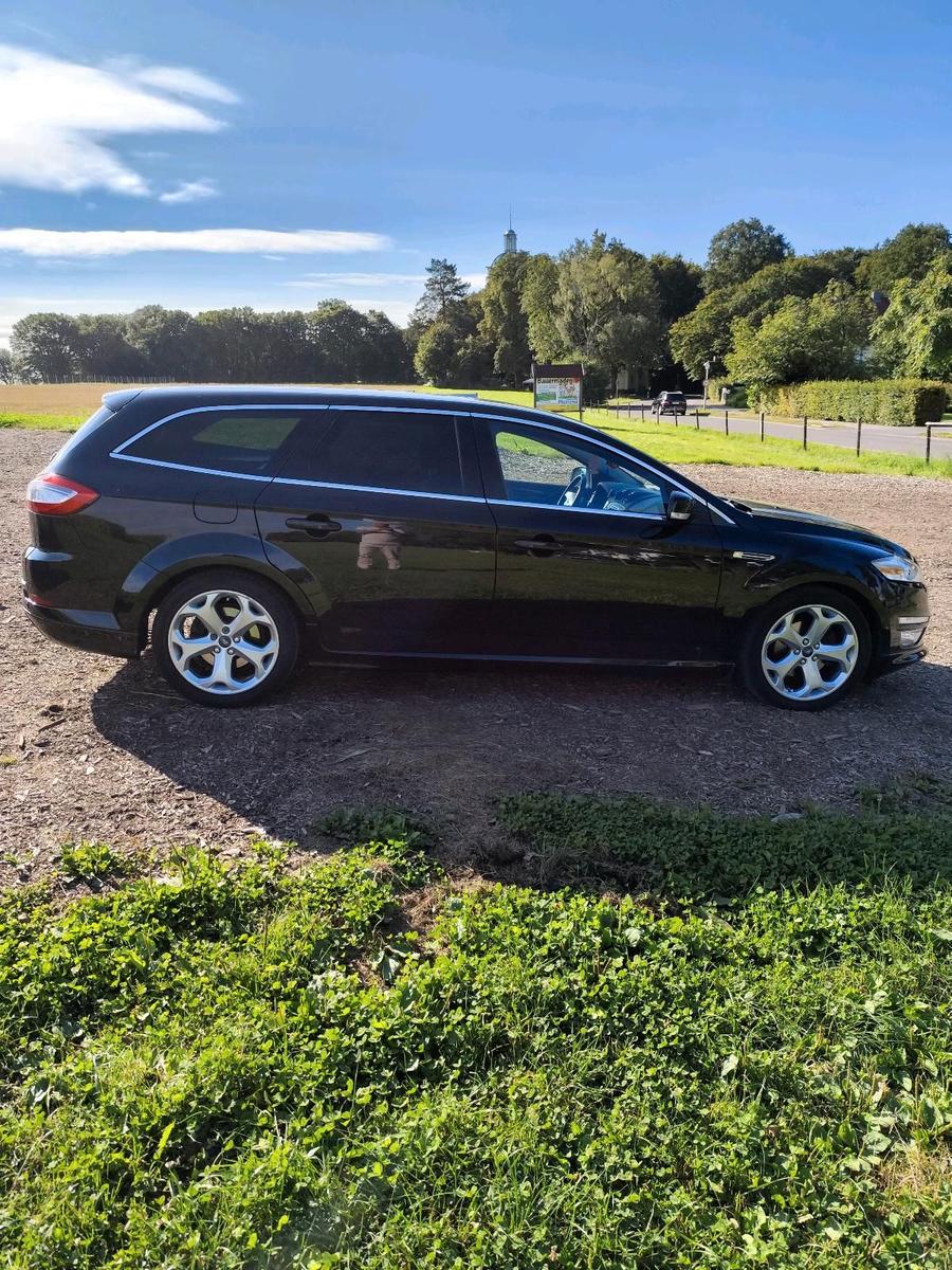 Ford Mondeo 2011 — engine 140 HP (103kW)