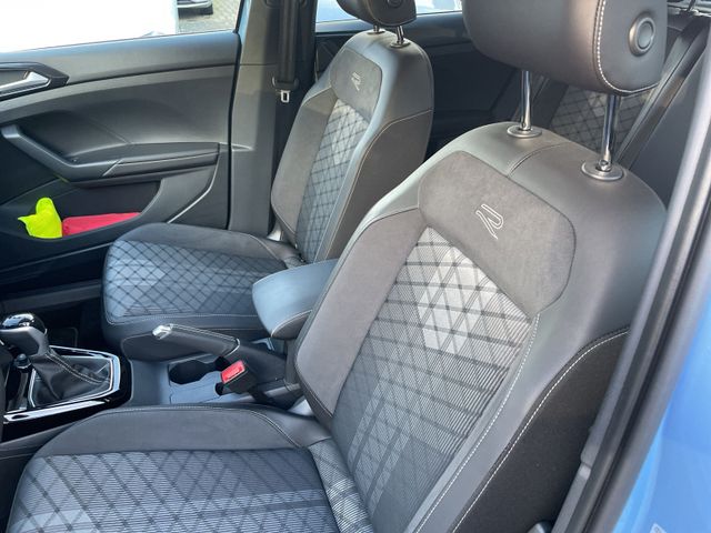 T-Cross R-line TSi DSG Navi AZV Matrix