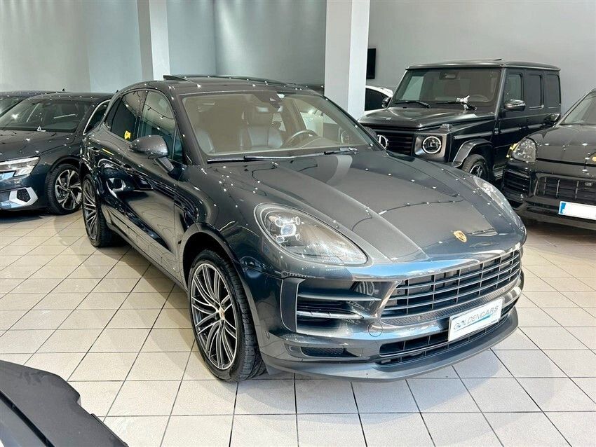 Image of Porsche Macan