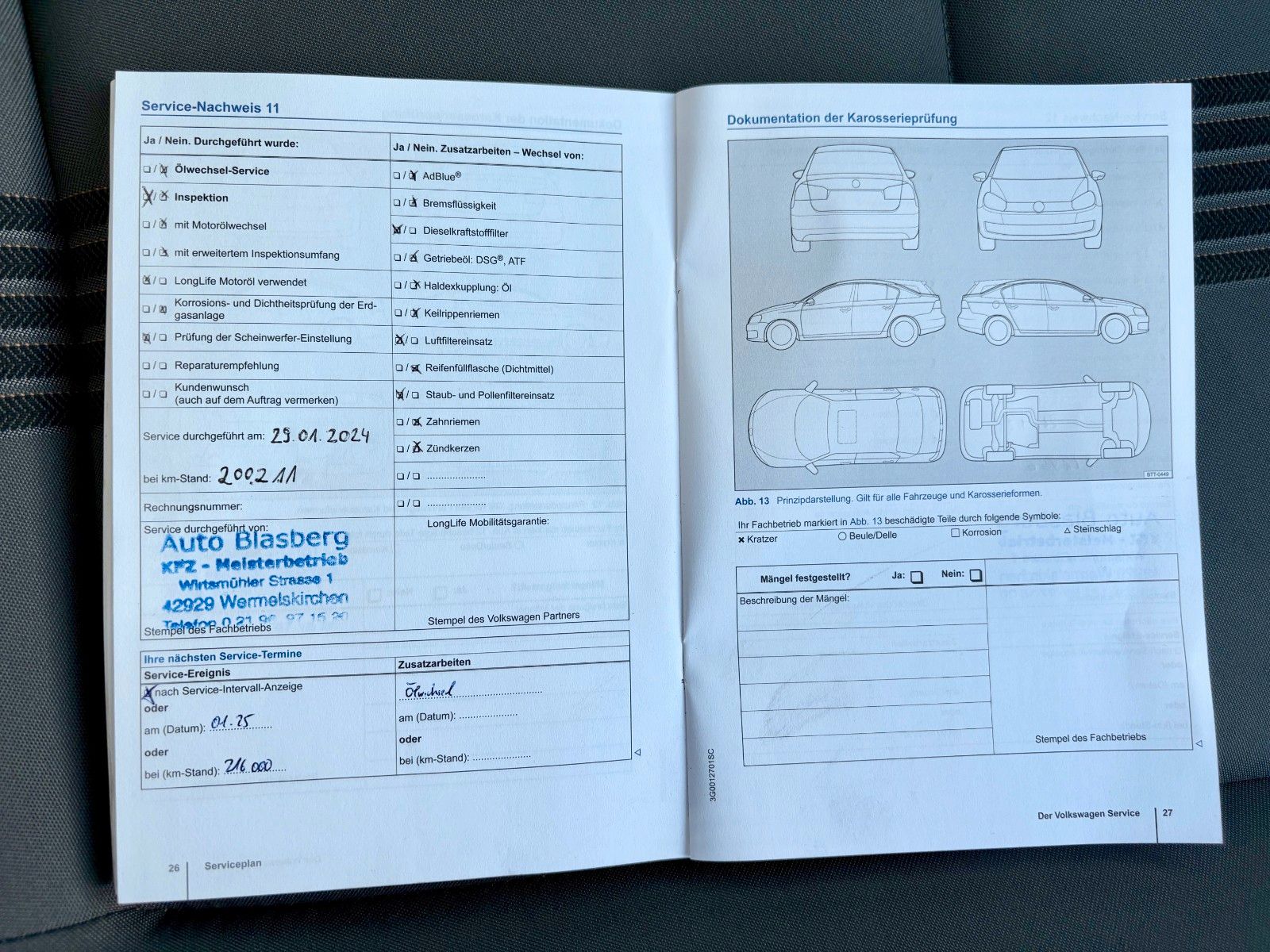 Fahrzeugabbildung Volkswagen Golf VII 1.6 TDI Allstar Navi AHK 2.HD SCHECKHFT
