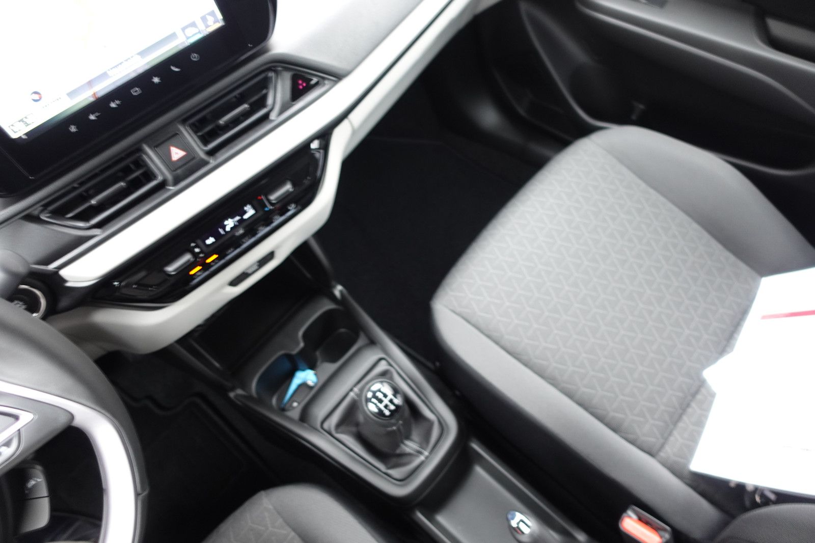 Fahrzeugabbildung Suzuki Swift Comfort 1.2,Navi,Sitzhz,Kamera,Alu,DAB,LED