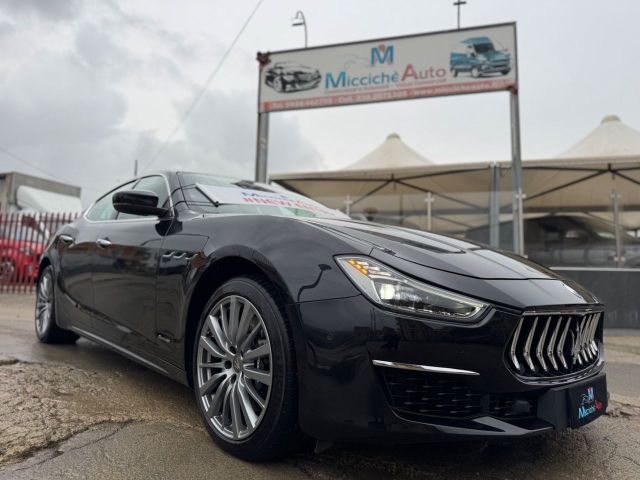 Maserati MASERATI GHIBLI 3.0 D. V6 275 CV GRANLUSSO FULL