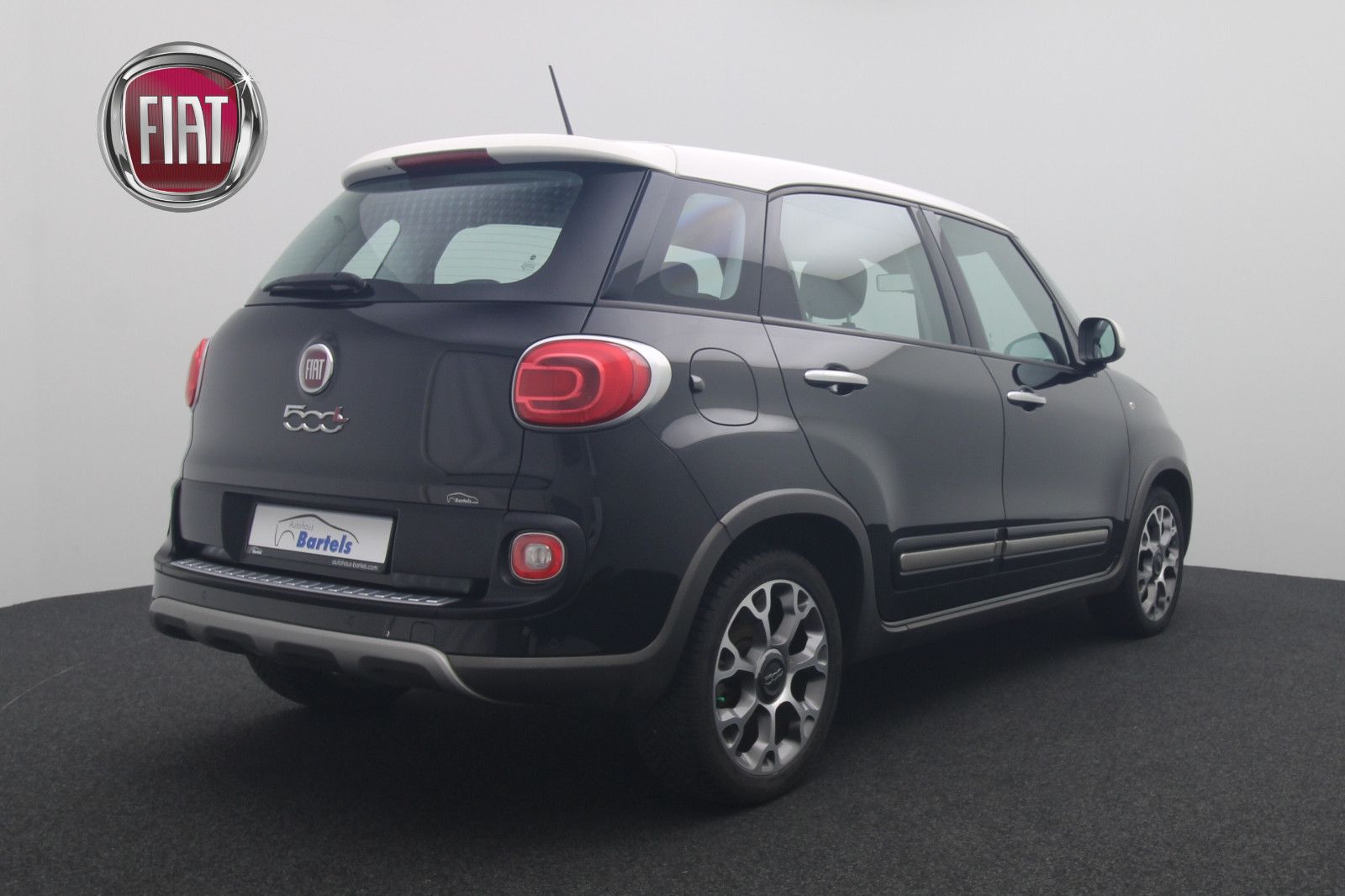 Fahrzeugabbildung Fiat 500L Trekking 1.6 NAVI