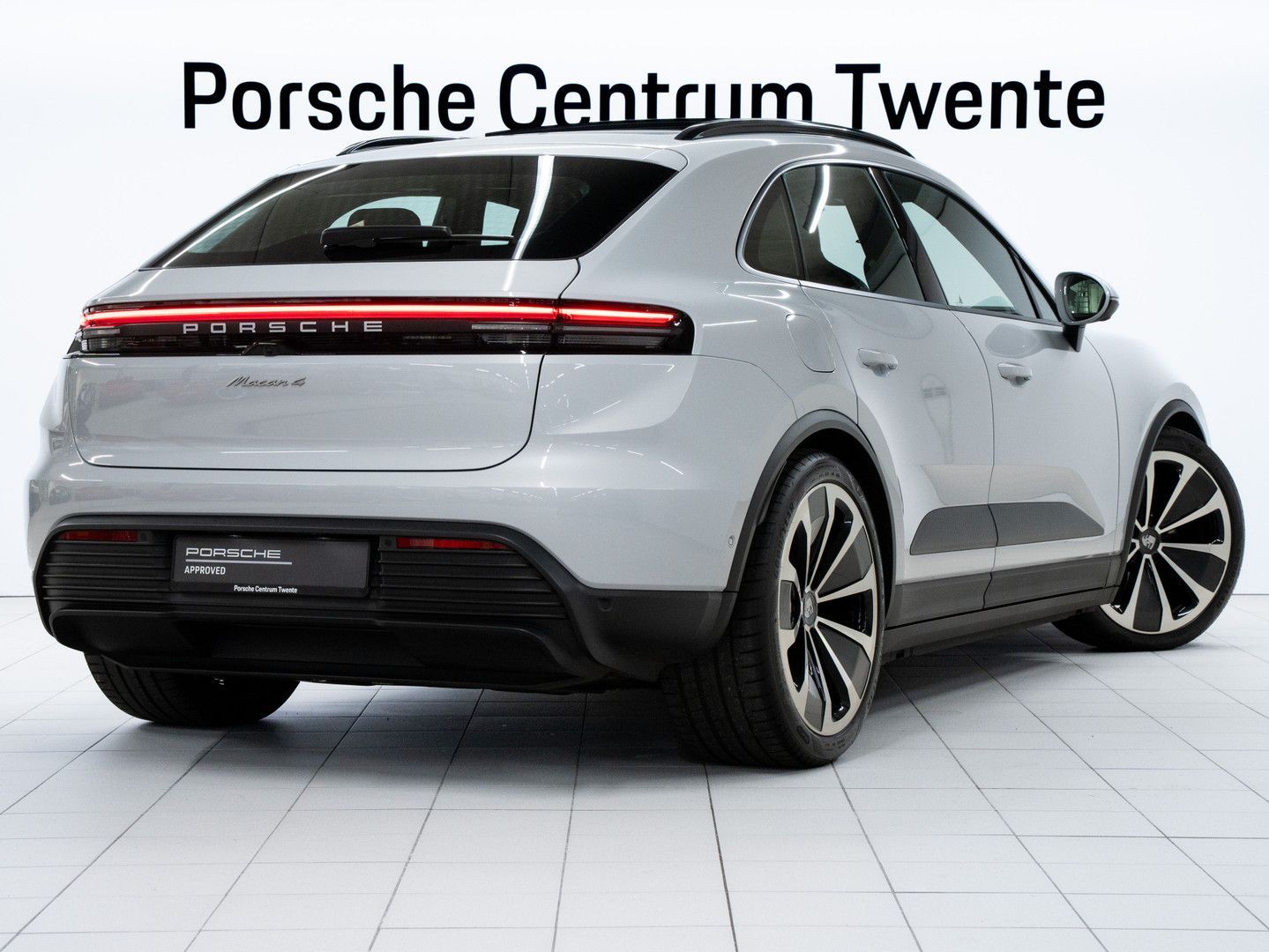 Porsche Macan 4 imagem 3