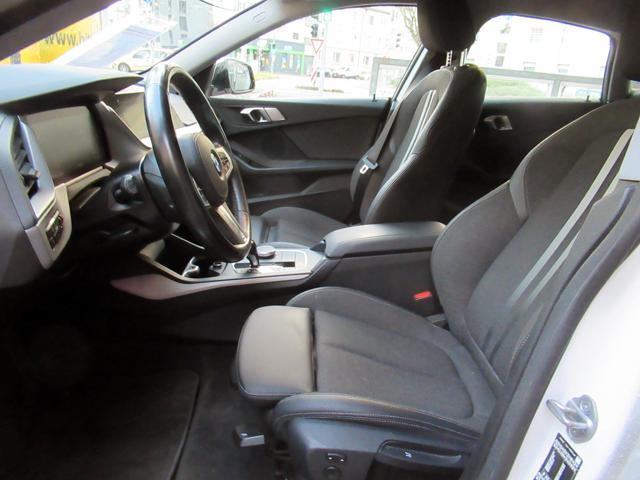 BMW 216d Gran Coupe Aut Advant Navi/SHZ/LED/PDC/M-LK