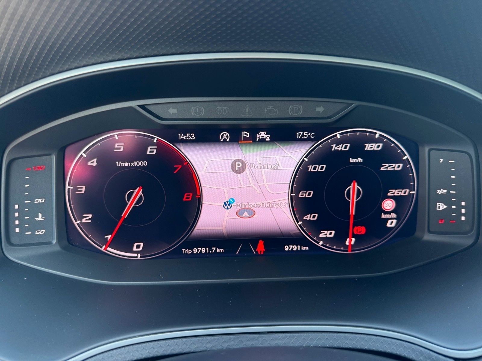 Fahrzeugabbildung SEAT Arona FR-Line 1.0 TSI