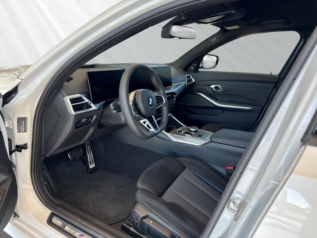BMW 320 d-Touring-M-Sport+H&K+HUD+Driving Assistant+