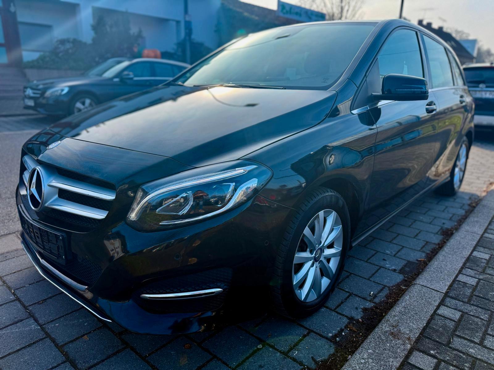 Mercedes-Benz B 220  CDI / d Standhzg/AUT/CAM/SHZ