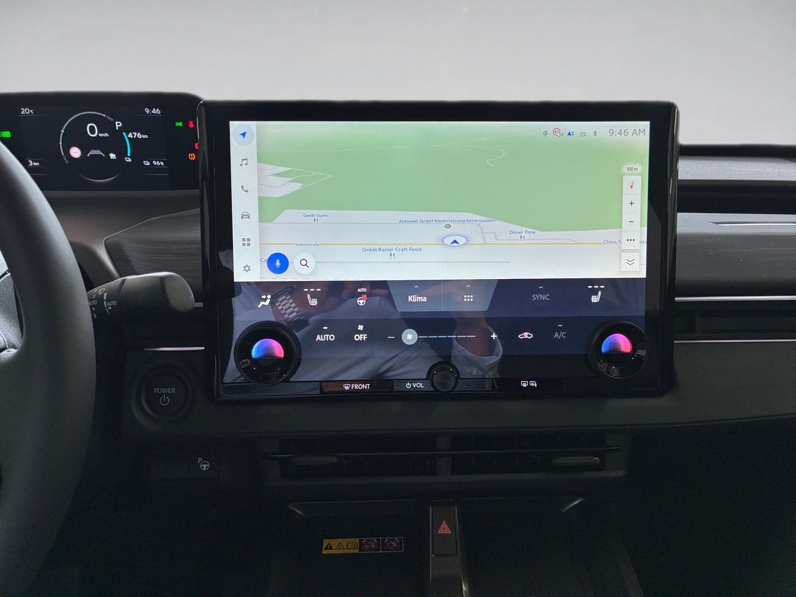 Fahrzeugabbildung Toyota C-HR+ Lounge 4x4 AWD 77KW, 360,Navi,SHZ,el.Heck