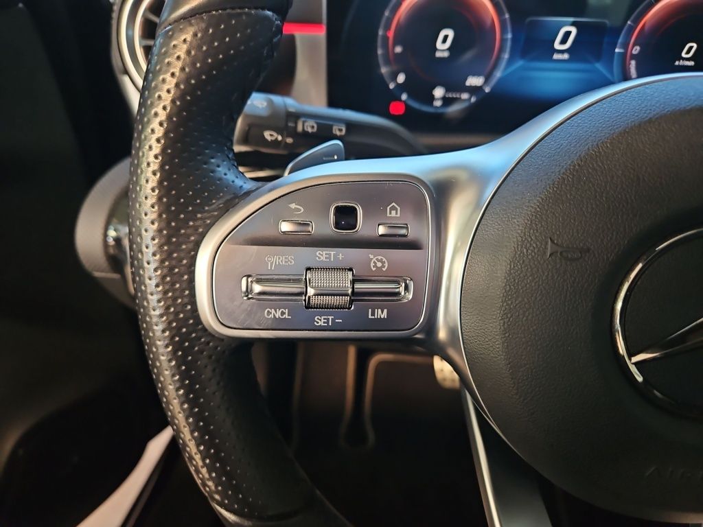 Fahrzeugabbildung Mercedes-Benz A 250 e AMG Night Navi HUD LED Sound SHZ Sport
