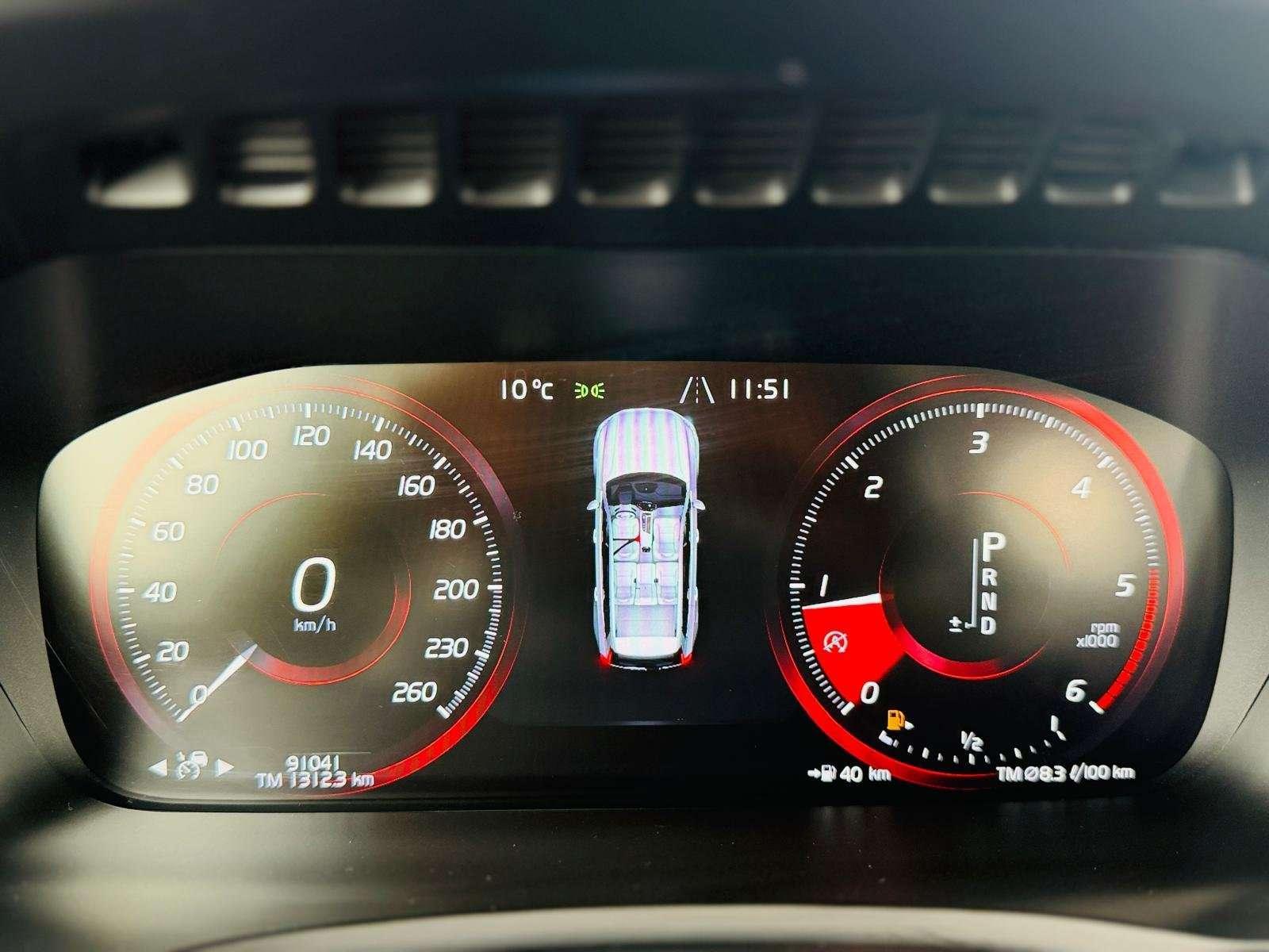 Volvo XC90 Momentum AWD Service Neu AHK