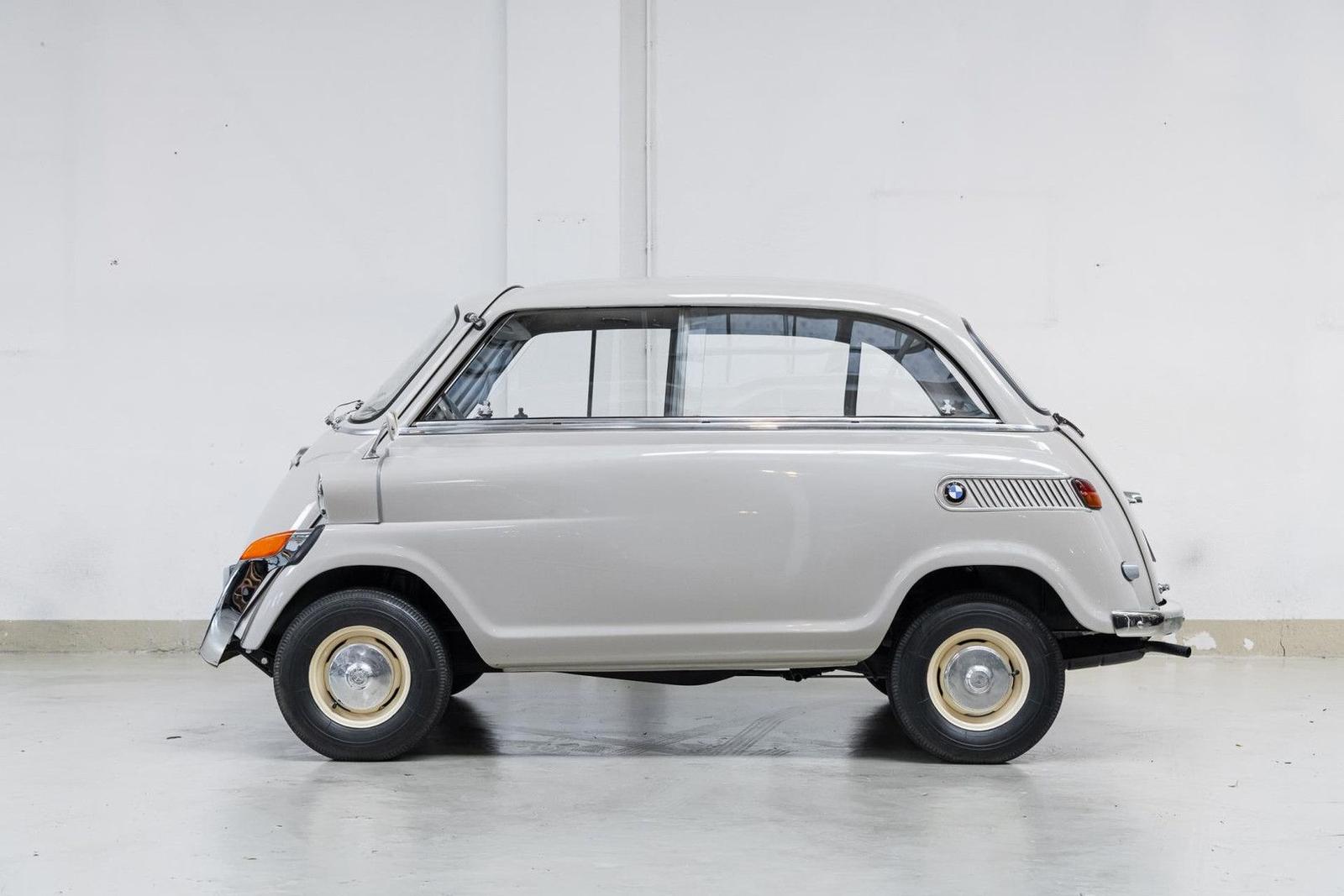 BMW Isetta 600 - Matching Numbers - Nut & Bolt Resto
