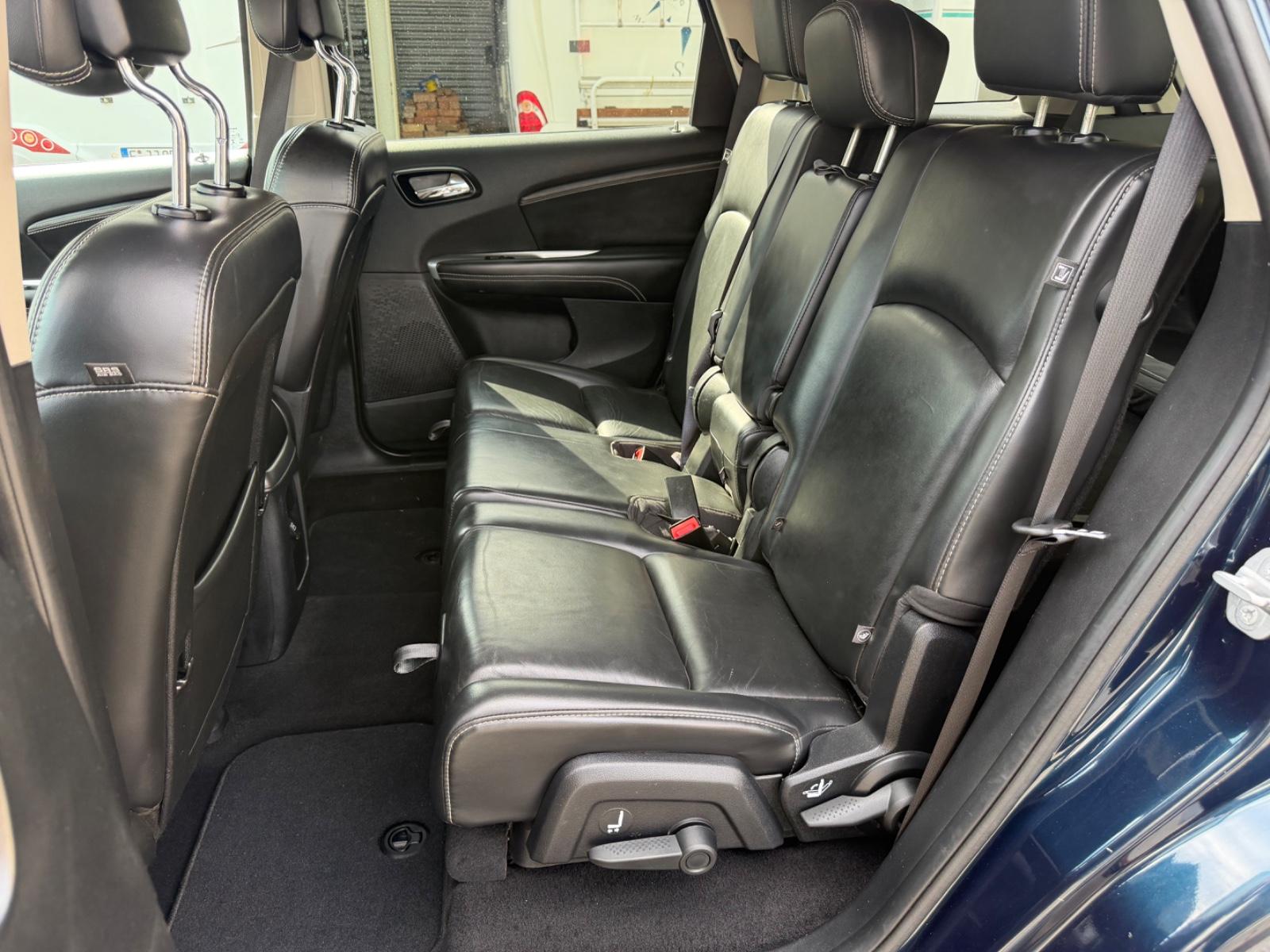 Fiat Freemont 7 Sitzer 4X4 Leder Automatik Alpine