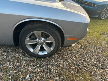 Dodge Challenger SXT 3,6 2015 unfallfrei Leder Top