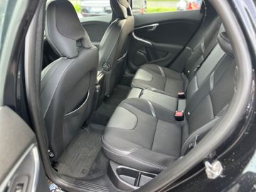Volvo V40 - 9