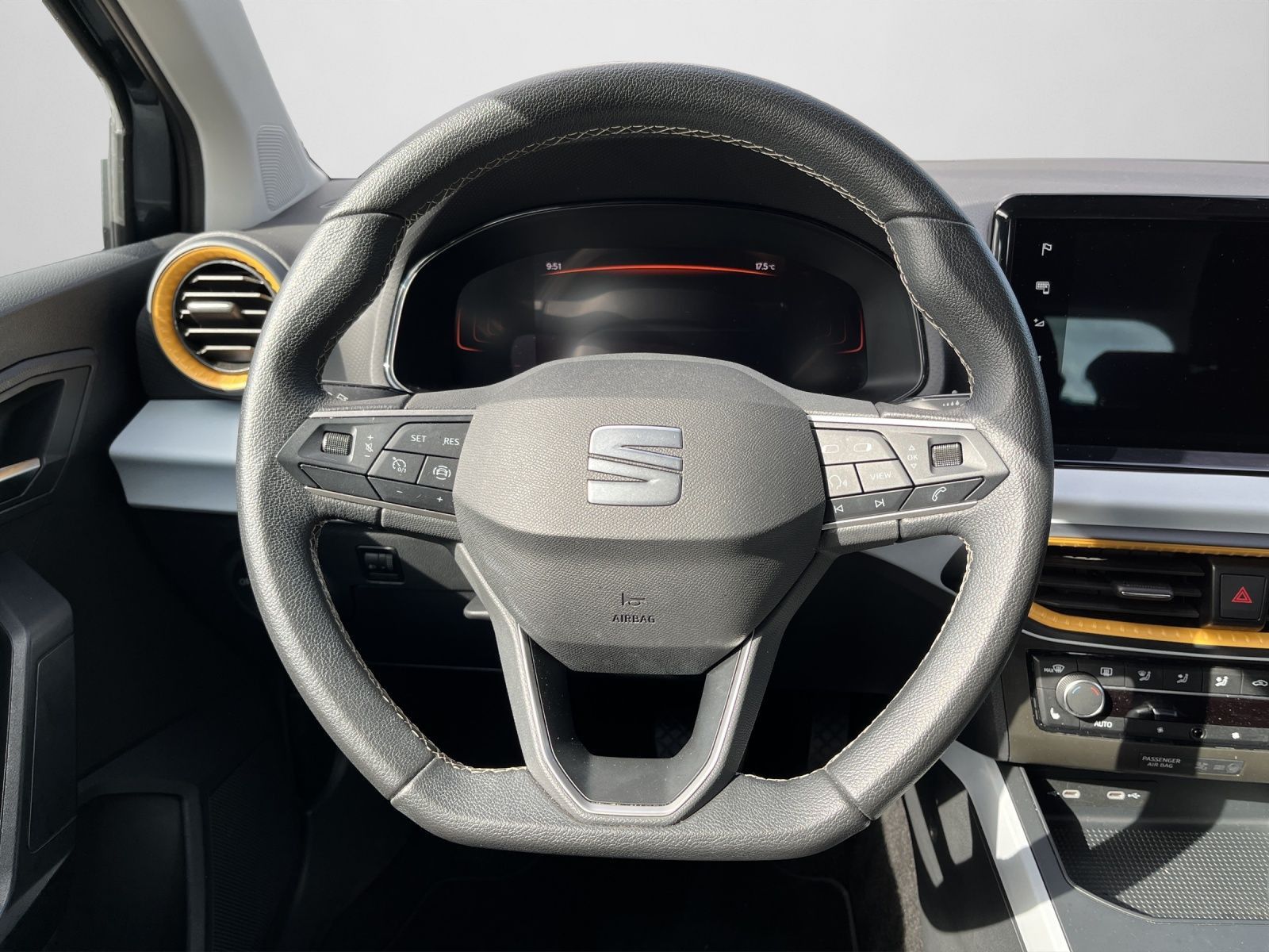 Seat Arona - Bild 10