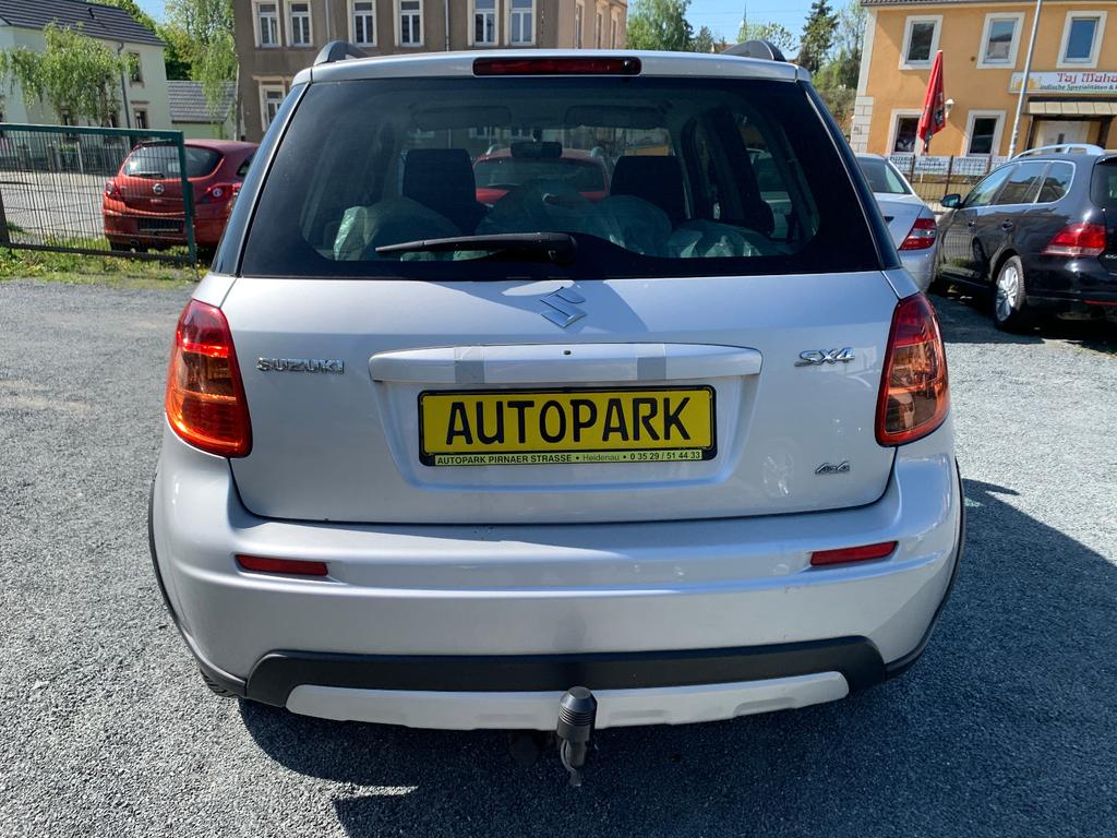 Suzuki SX4