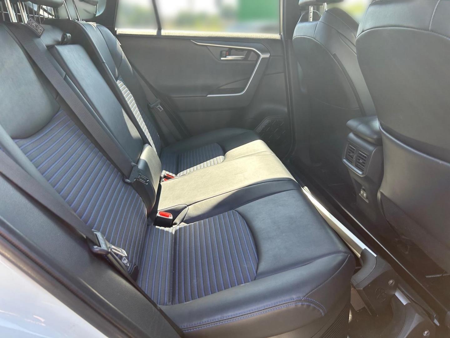 Toyota RAV 4 Hybrid 4x4 Style Selection Navi Soundsyste