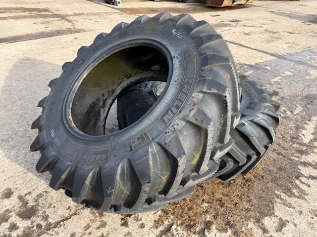 Andere Michelin 440/80R28 XMCL - NEU