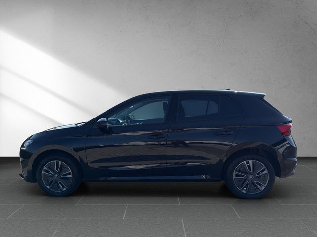 Skoda Fabia Selection*4xPDC*CAM*NAVI*SHZ*LED*