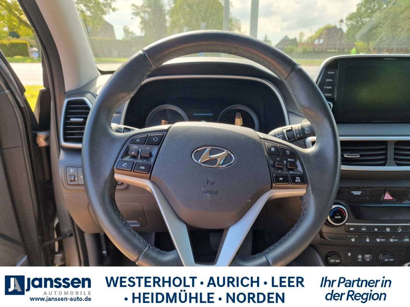 Fahrzeugabbildung Hyundai TUCSON STYLE 19'Alu, Smart-Key, KRELL