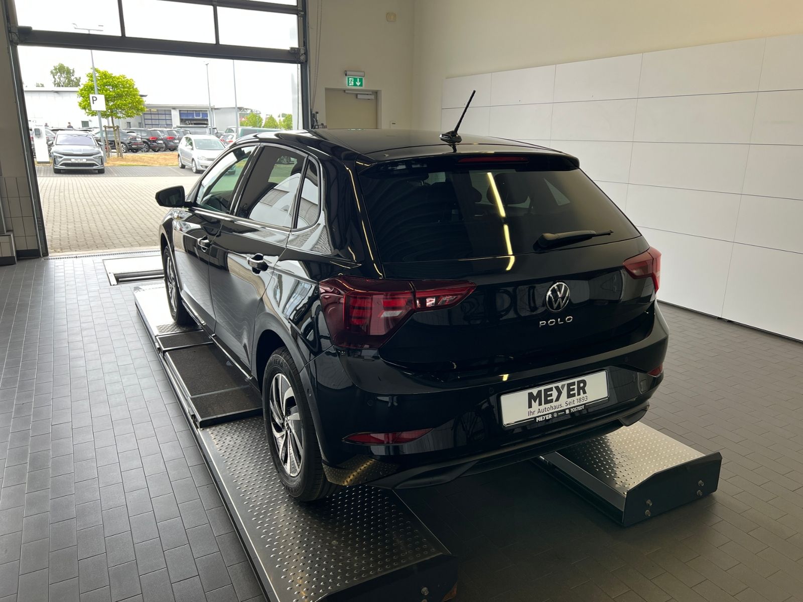 Fahrzeugabbildung Volkswagen Polo Life 1.0 TSI *LED, ACC, Ready2Discover, Kam
